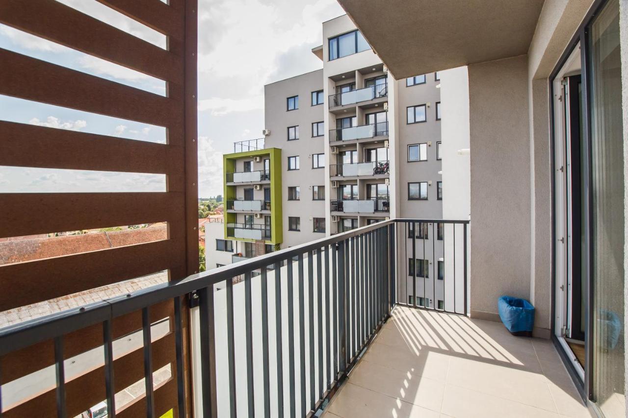 Sunny View 2 Bedroom Central Apartment Oradea Eksteriør bilde