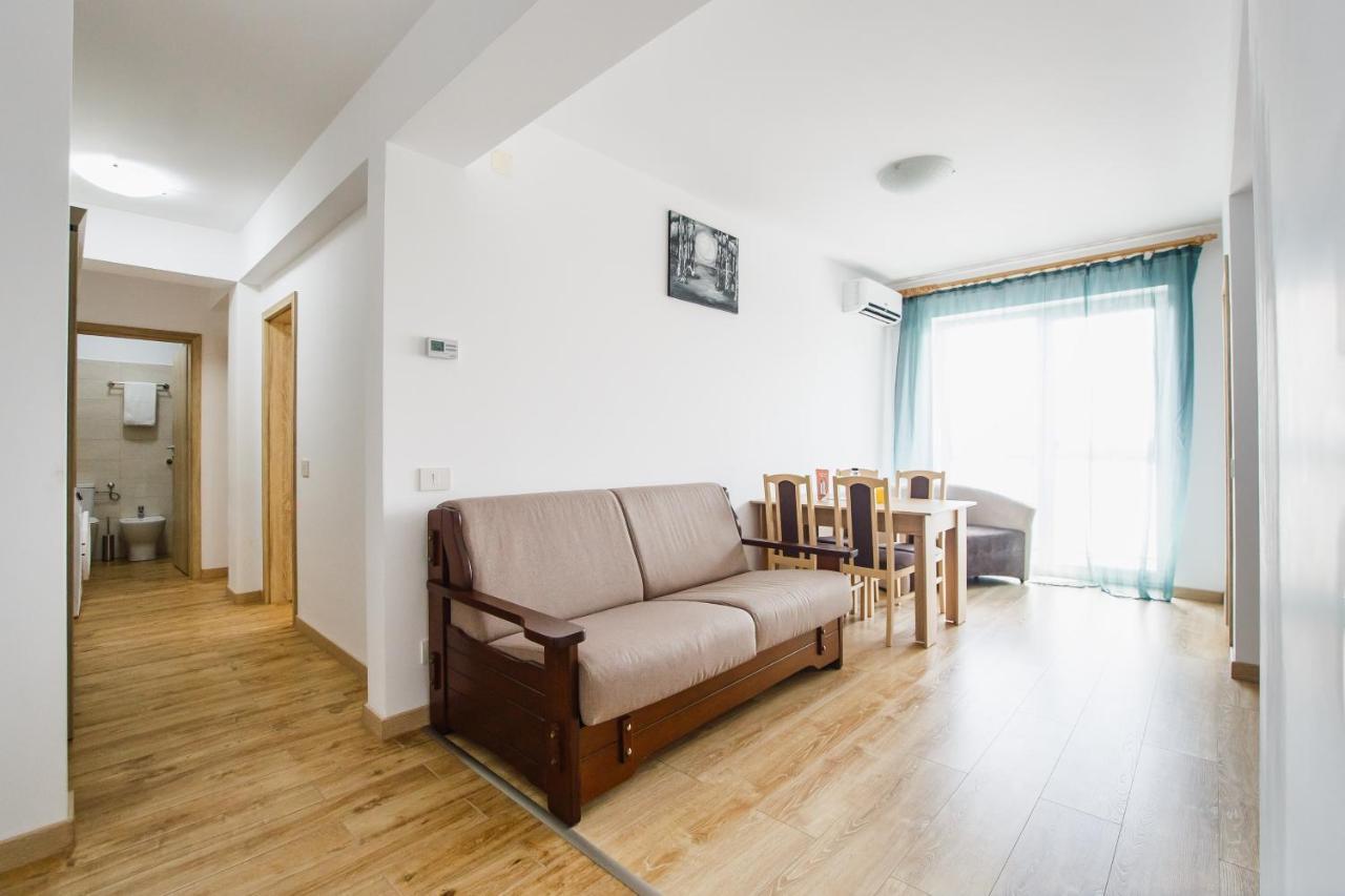 Sunny View 2 Bedroom Central Apartment Oradea Eksteriør bilde
